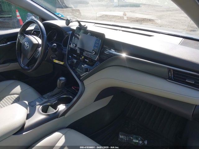 4T1G11AK0NU042777 Toyota CAMRY SE