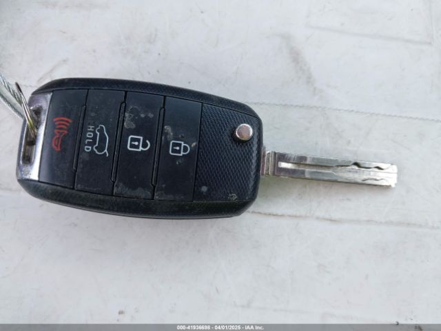 KNDJP3A57K7653625 KIA SOUL +
