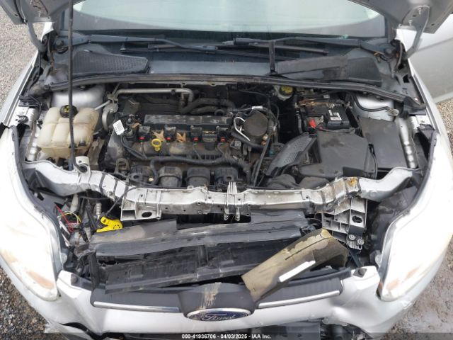 1FADP3F22EL262315 Ford FOCUS SE