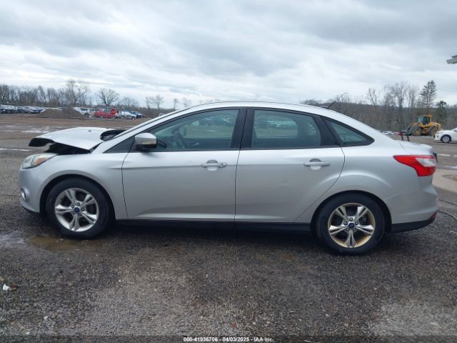 1FADP3F22EL262315 Ford FOCUS SE