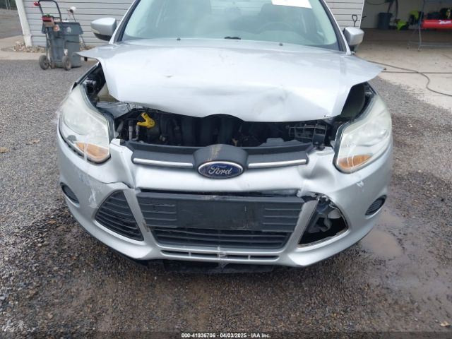 1FADP3F22EL262315 Ford FOCUS SE