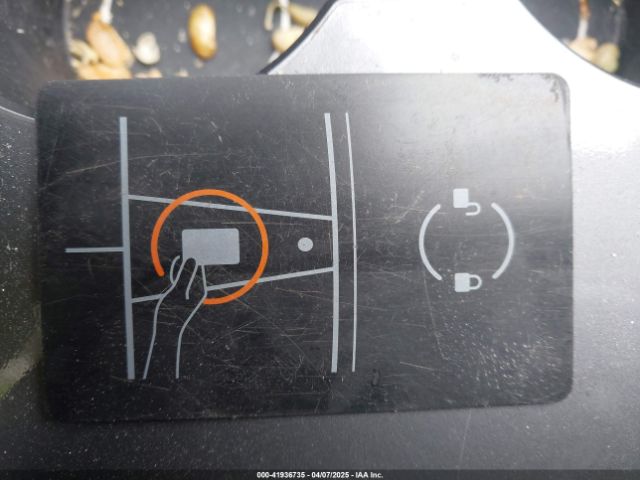 7SAYGDEE5NA016892 Tesla Model Y Long Range Dual Motor All-wheel Drive