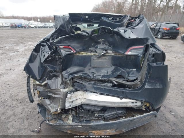 7SAYGDEE5NA016892 Tesla Model Y Long Range Dual Motor All-wheel Drive