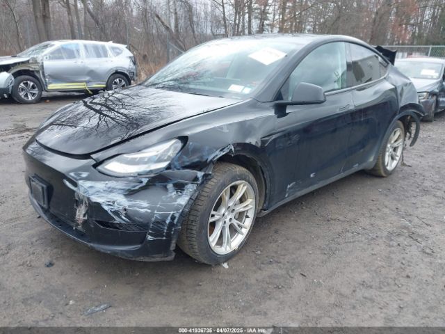 7SAYGDEE5NA016892 Tesla Model Y Long Range Dual Motor All-wheel Drive