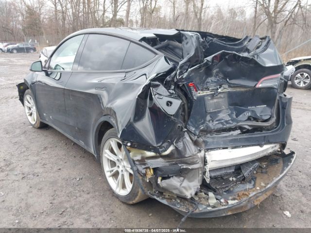 7SAYGDEE5NA016892 Tesla Model Y Long Range Dual Motor All-wheel Drive