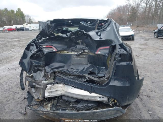 7SAYGDEE5NA016892 Tesla Model Y Long Range Dual Motor All-wheel Drive