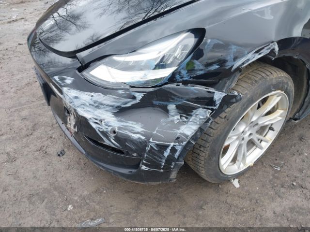 7SAYGDEE5NA016892 Tesla Model Y Long Range Dual Motor All-wheel Drive