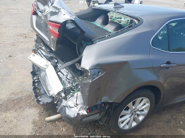 4T1B11HK1KU816014 Toyota CAMRY LE