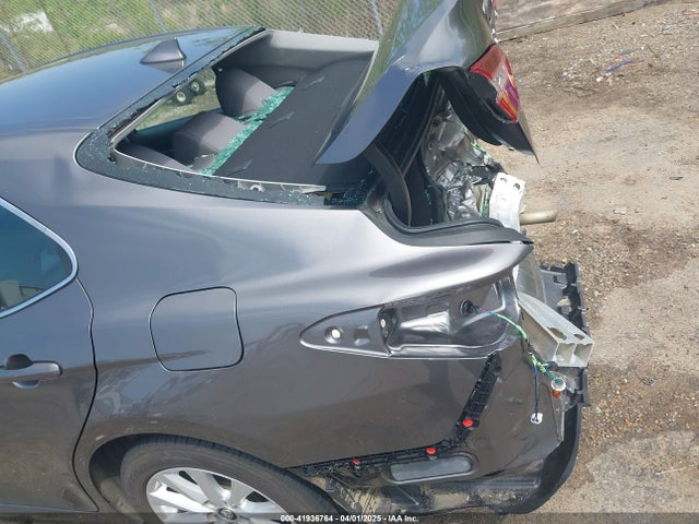 4T1B11HK1KU816014 Toyota CAMRY LE