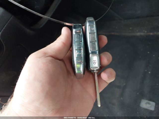 3KPF24AD2KE124486 KIA Forte Lxs