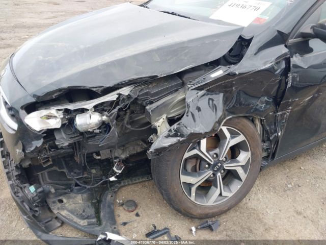 3KPF24AD2KE124486 KIA Forte Lxs