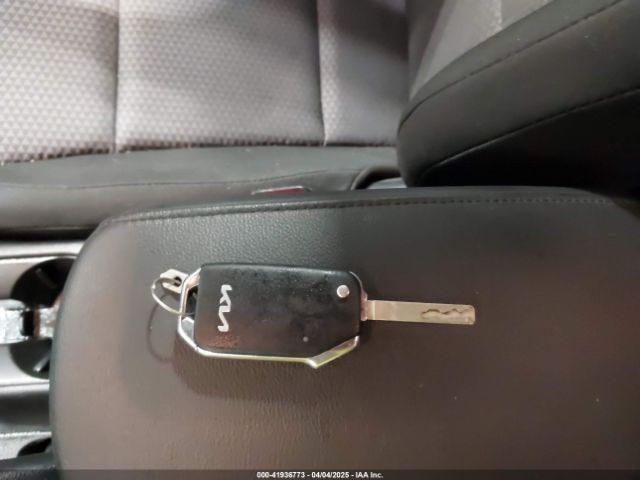 KNDJ23AU5R7897807 KIA SOUL LX