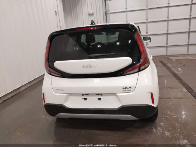 KNDJ23AU5R7897807 KIA SOUL LX
