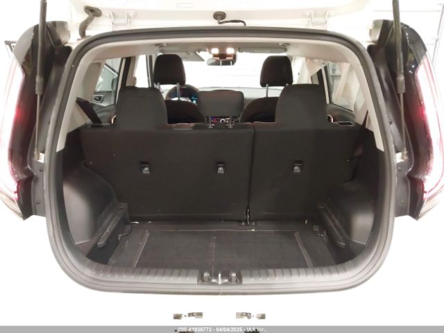 KNDJ23AU5R7897807 KIA SOUL LX