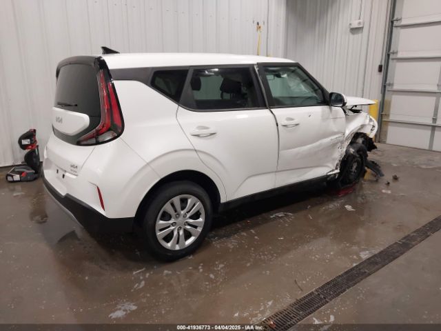 KNDJ23AU5R7897807 KIA SOUL LX