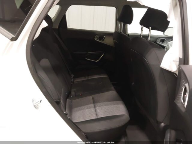 KNDJ23AU5R7897807 KIA SOUL LX