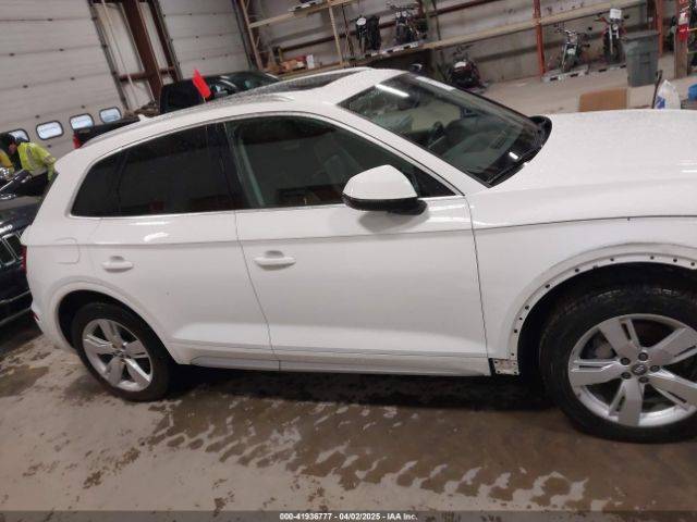 WA1BNAFY3J2236543 Audi Q5 2.0t Premium/2.0t Tech Premium