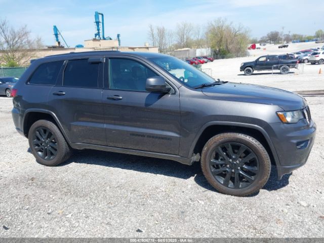 1C4RJFAG1JC458035 Jeep Grand Cherokee Altitude 4x4
