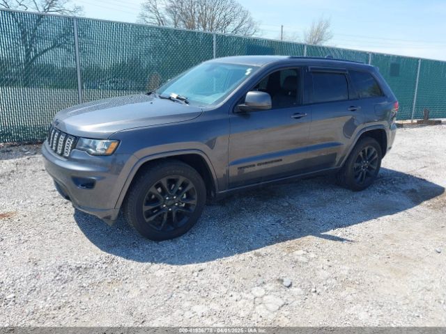 1C4RJFAG1JC458035 Jeep Grand Cherokee Altitude 4x4