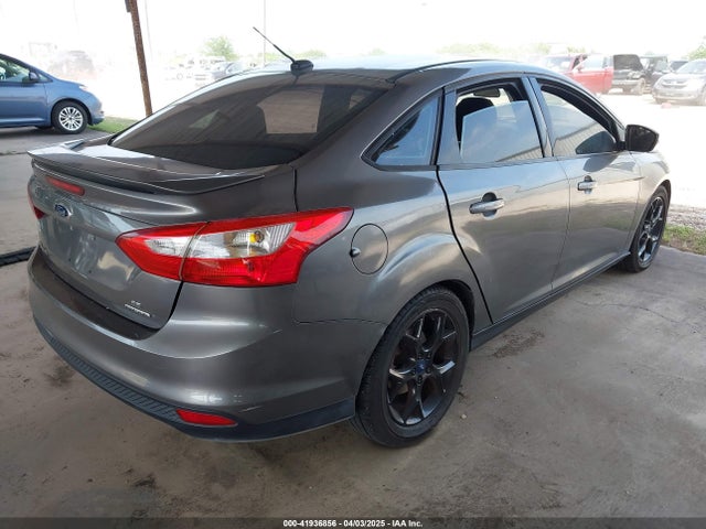 1FADP3F24EL122993 Ford FOCUS SE
