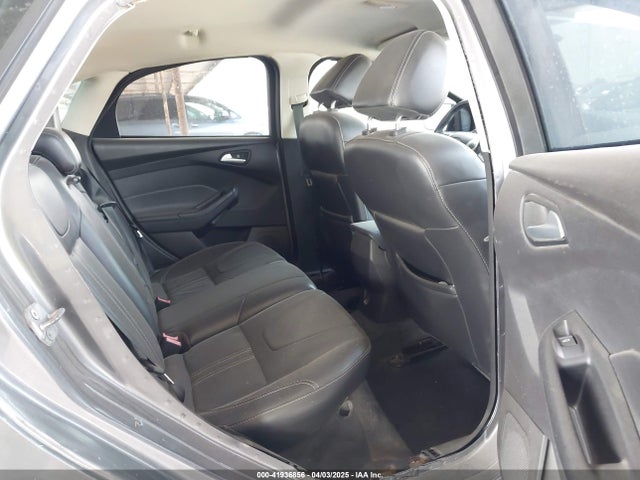 1FADP3F24EL122993 Ford FOCUS SE