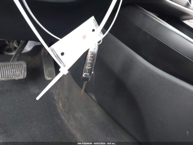 KNDJ23AU1N7810608 KIA SOUL LX
