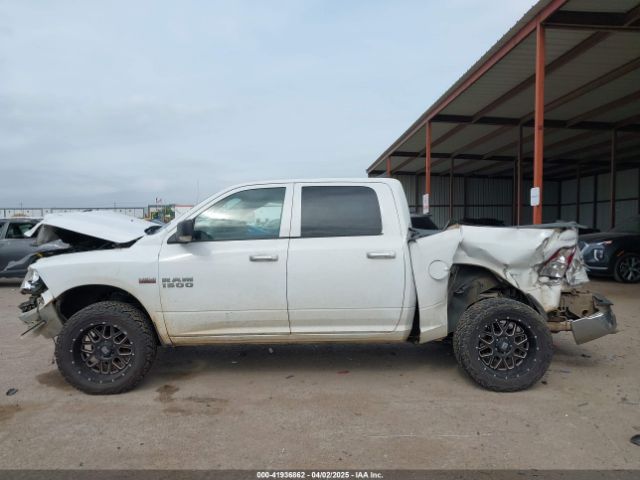 1C6RR7LT2JS329940 RAM 1500 Lone Star  4x4 5'7 Box