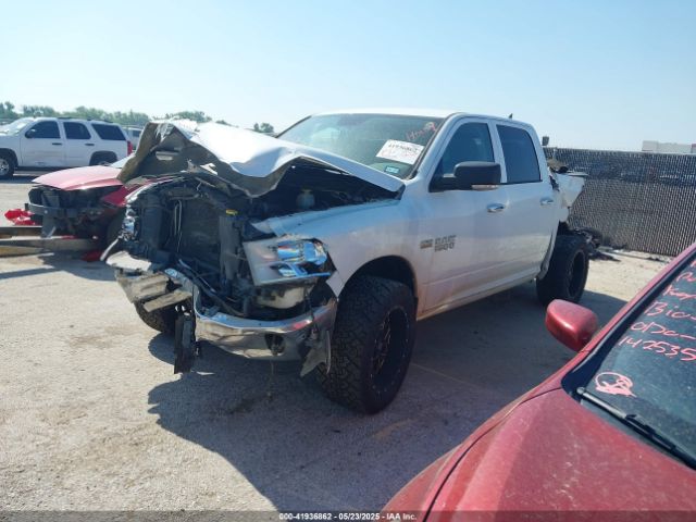 1C6RR7LT2JS329940 RAM 1500 Lone Star  4x4 5'7 Box