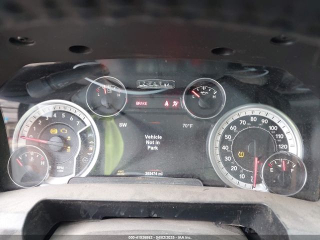 1C6RR7LT2JS329940 RAM 1500 Lone Star  4x4 5'7 Box