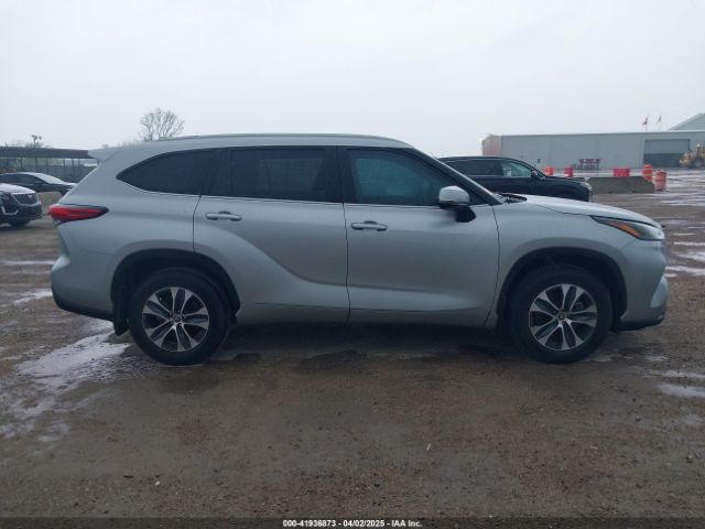 5TDKDRAH1PS034509 Toyota Highlander Xle