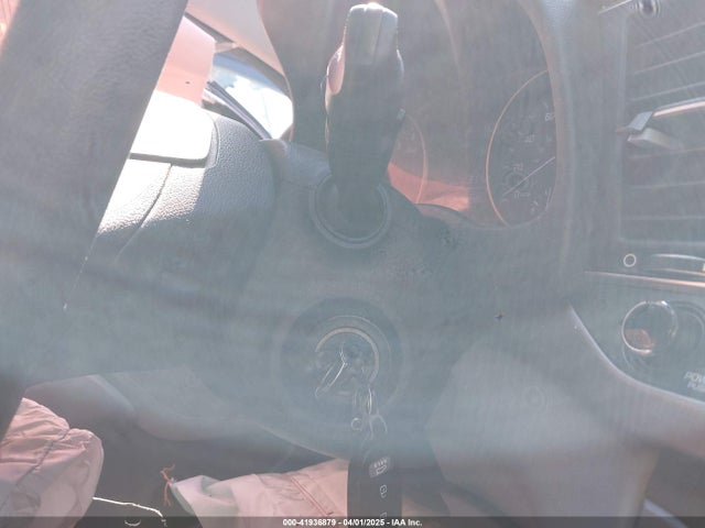 KMHD84LF1HU384887 Hyundai ELANTRA SE