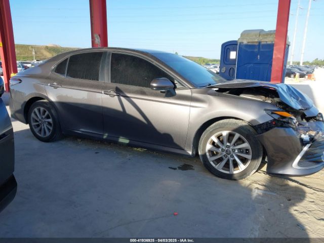 4T1C11AK1MU548292 Toyota CAMRY LE