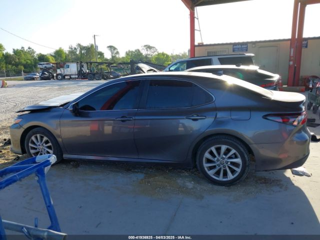 4T1C11AK1MU548292 Toyota CAMRY LE