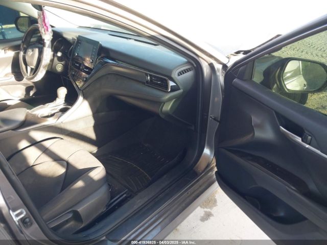 4T1C11AK1MU548292 Toyota CAMRY LE