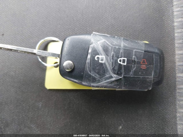 MAJ6P1SL4JC223926 Ford ECOSPORT S