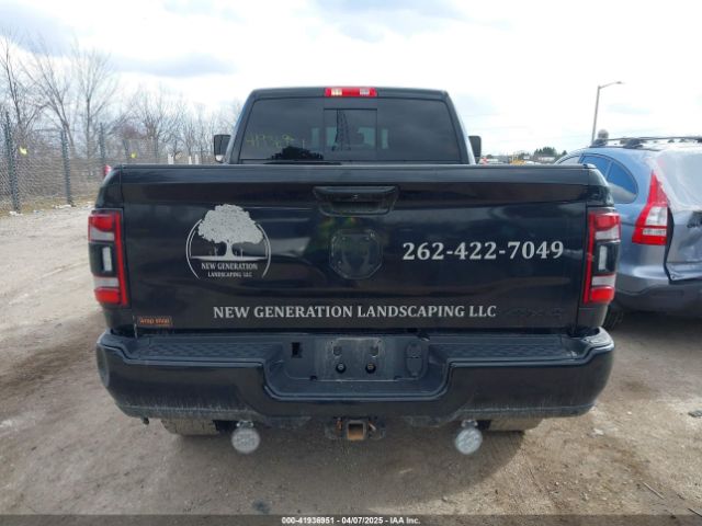 3C6UR5DL1NG166403 RAM 2500 Big Horn  4x4 6'4 Box