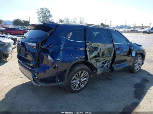 5TDFZRAH6NS126800 Toyota Highlander Platinum