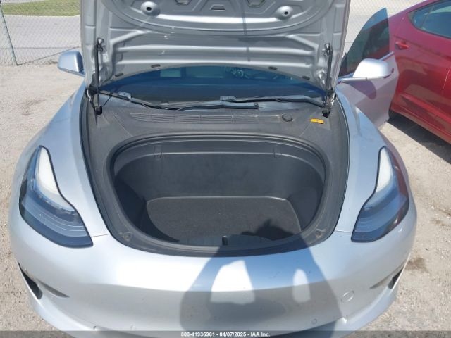 5YJ3E1EB7JF104356 Tesla Model 3 Long Range/performance