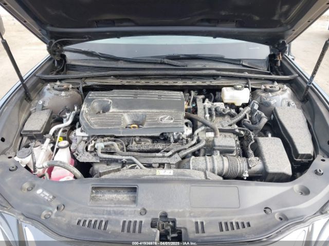 58ADA1C19RU054271 Lexus ES 300H