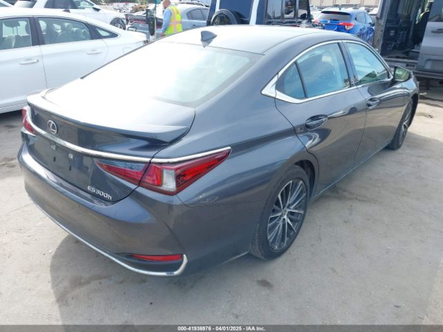 58ADA1C19RU054271 Lexus ES 300H