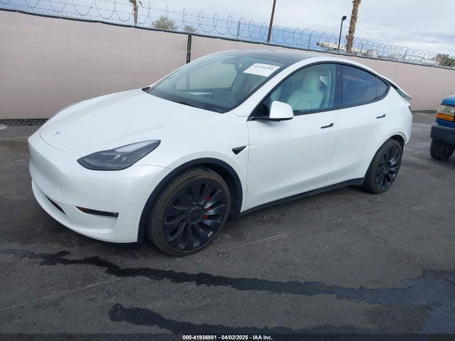 2023 TESLA MODEL Y 7SAYGDEFXPF589477 Photo 1