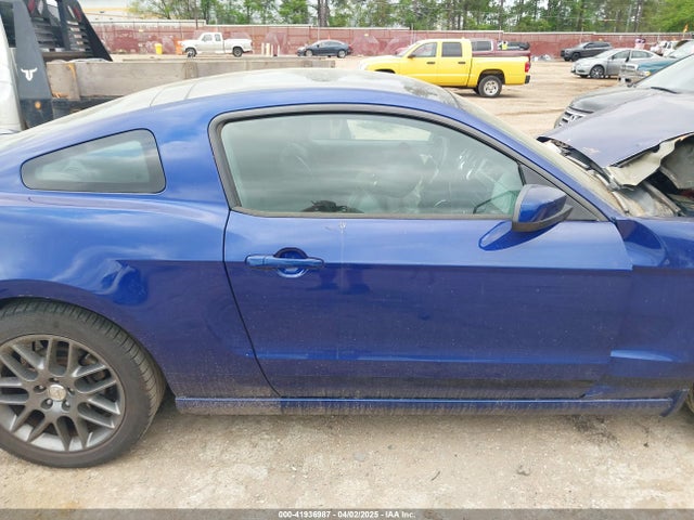 1ZVBP8AM1E5319368 Ford Mustang V6 Premium