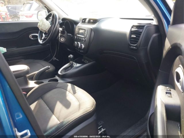 KNDJP3A55G7330696 KIA SOUL +
