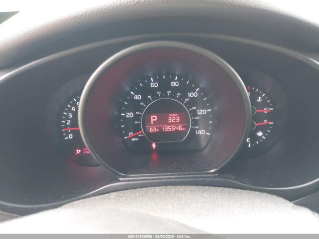 KNDJP3A55G7330696 KIA SOUL +