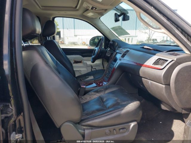 2010 CADILLAC ESCALADE ESV 1GYUKHEF8AR201854 Photo 4