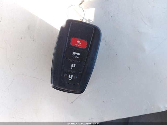 4T1B11HK4JU662283 Toyota CAMRY LE