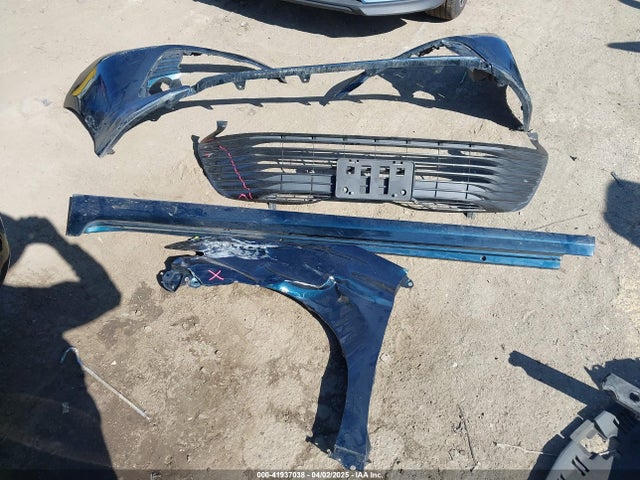 4T1B11HK4JU662283 Toyota CAMRY LE