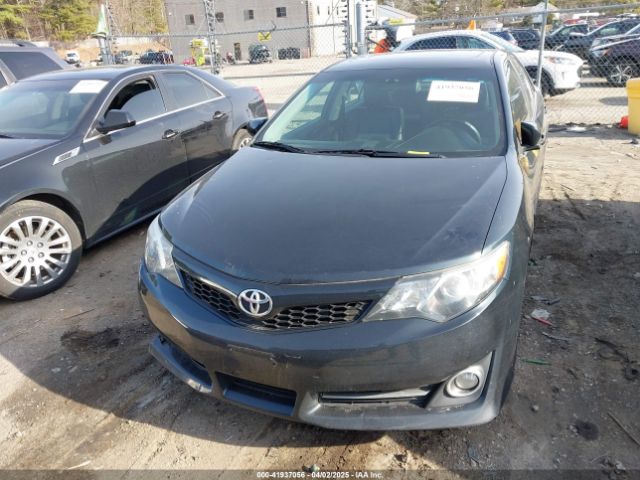 4T1BF1FK0EU344123 Toyota CAMRY SE