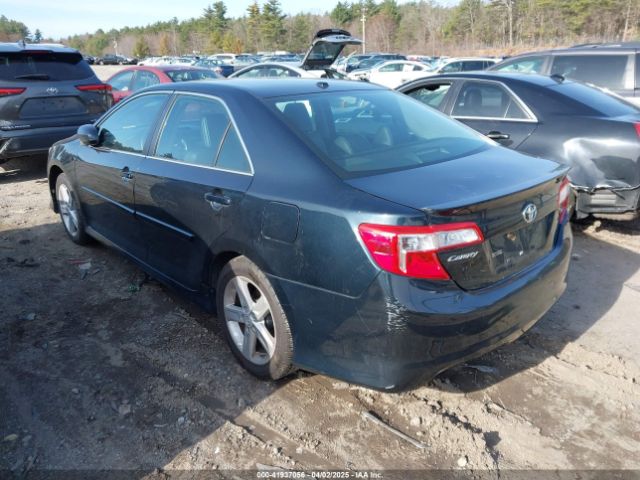4T1BF1FK0EU344123 Toyota CAMRY SE