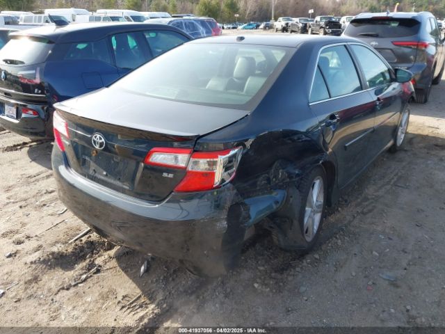 4T1BF1FK0EU344123 Toyota CAMRY SE